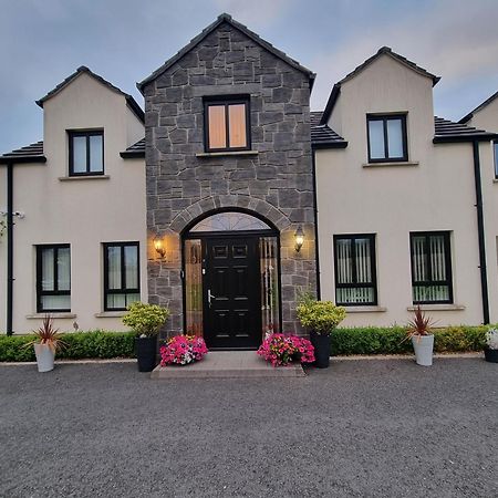 Boutique Country House Aldergrove Panzió Crumlin  Kültér fotó